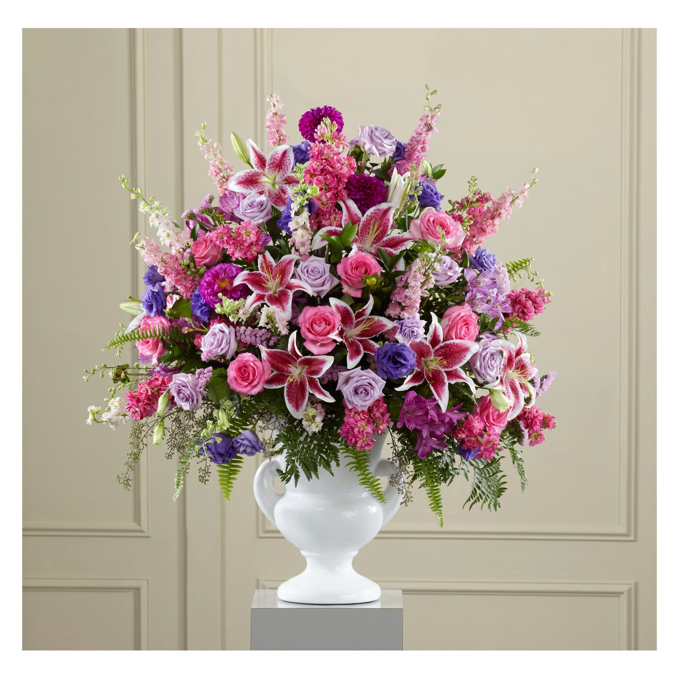 Peaceful Tribute Arrangement arrangement option 2