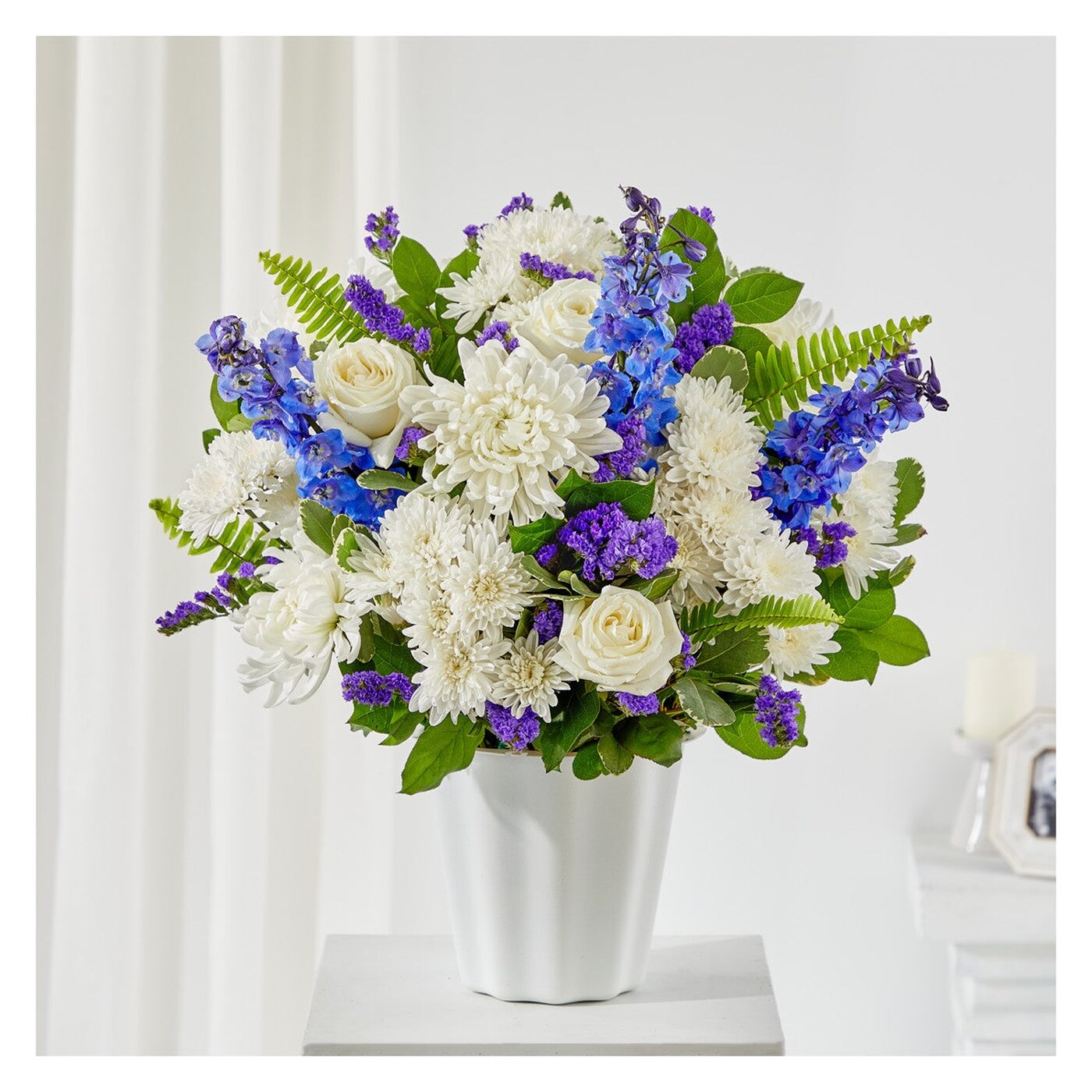 Standing Sprays & Wreaths flower collection
